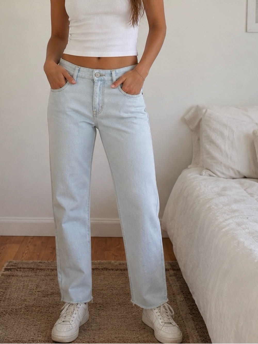 Closed Light Wash Straight Leg Jeans Frayed Hem Italy Minimalist Casual Chic
